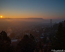 Blick vom Landgrafen auf Jena Sonnenaufgang im Herbst